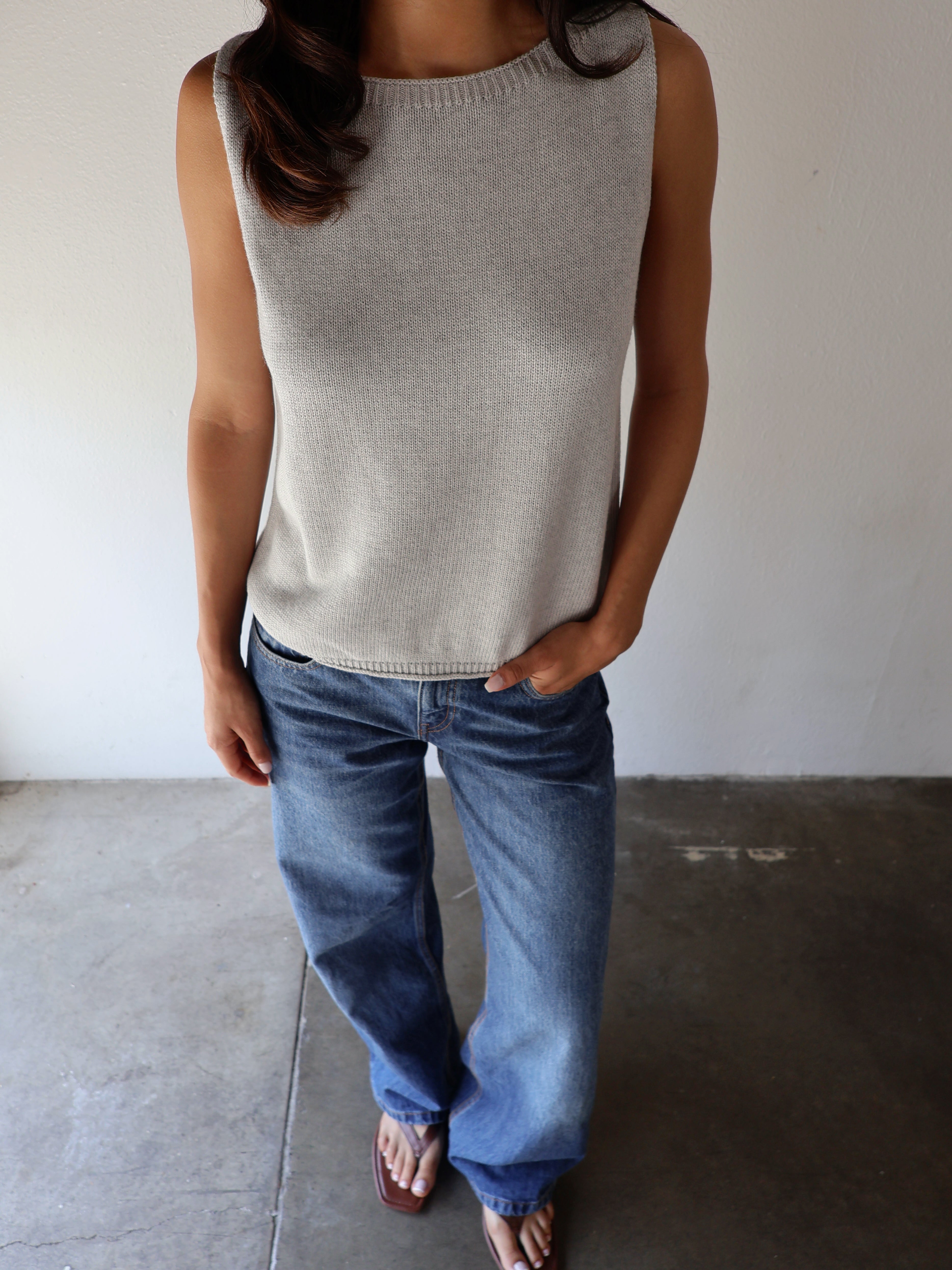 BOATNECK TANK // ASH