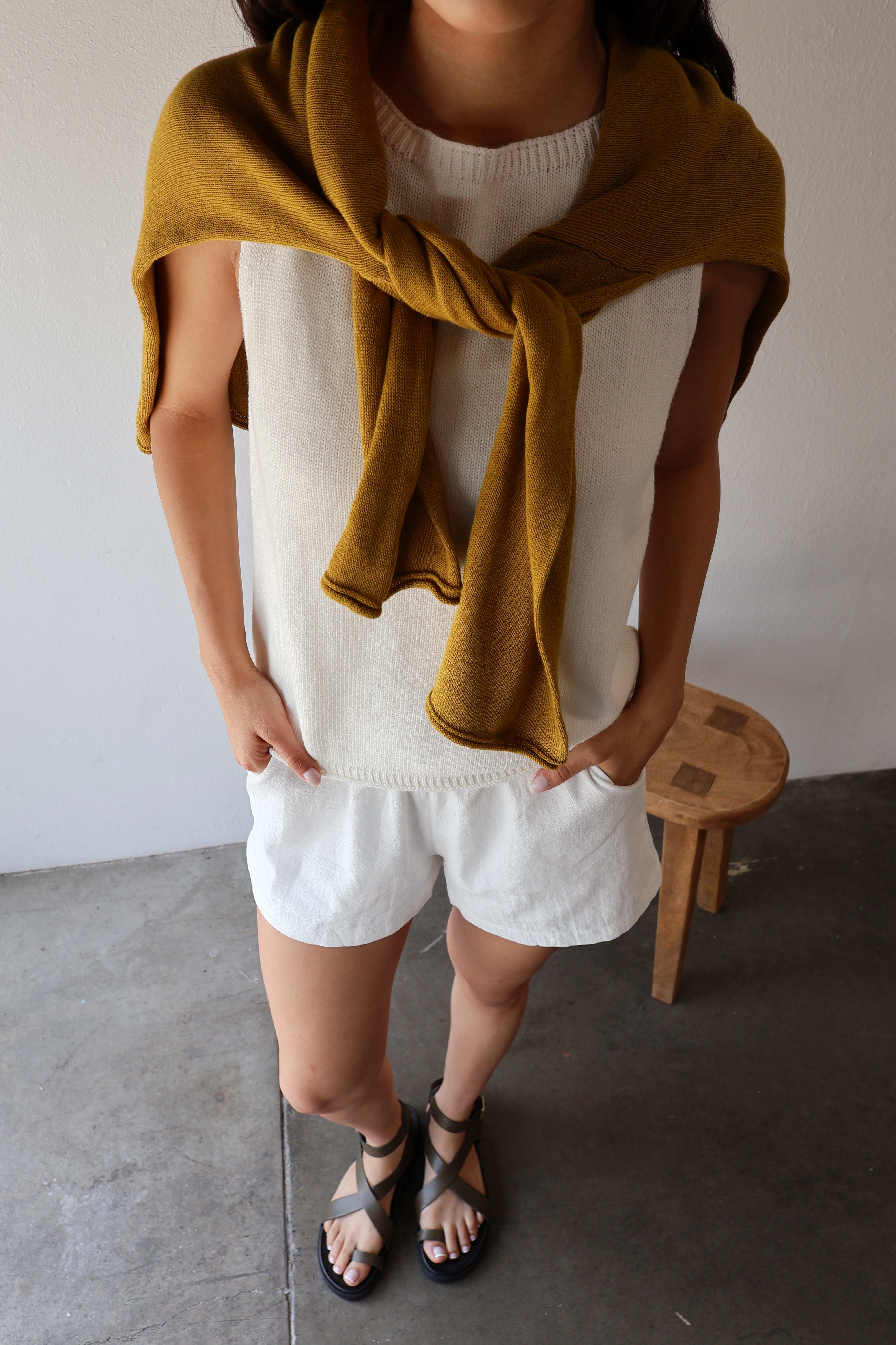 BOATNECK TANK // CHALK