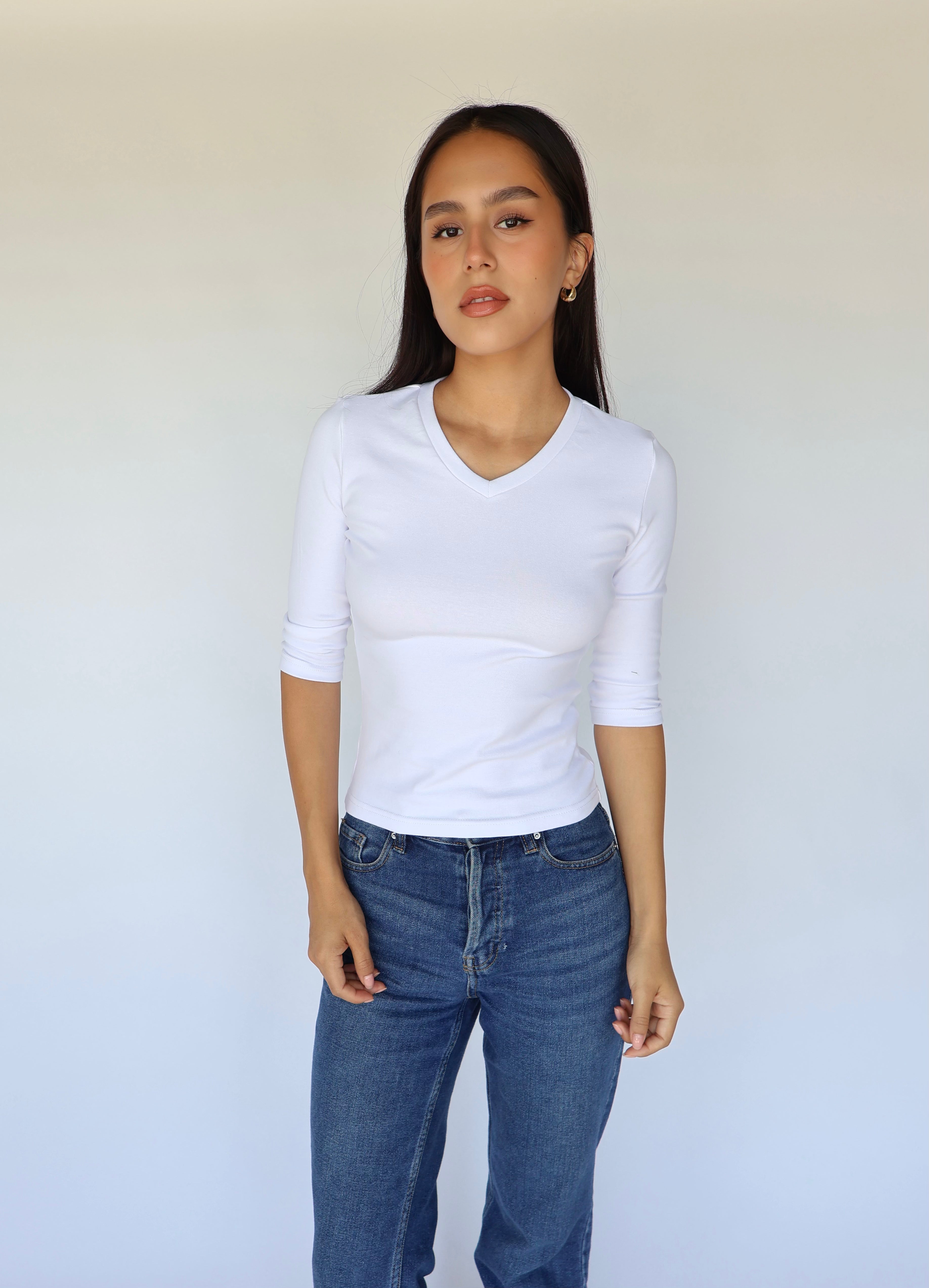 V-Neck Quarter Sleeve // Cloud