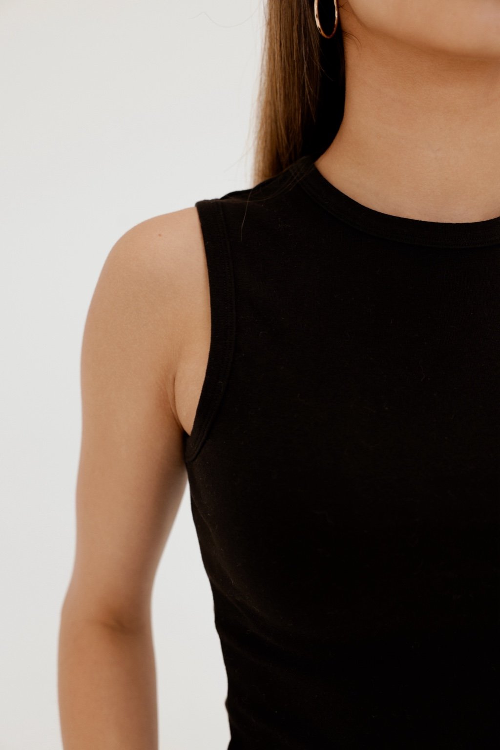MUSCLE TANK // ONYX