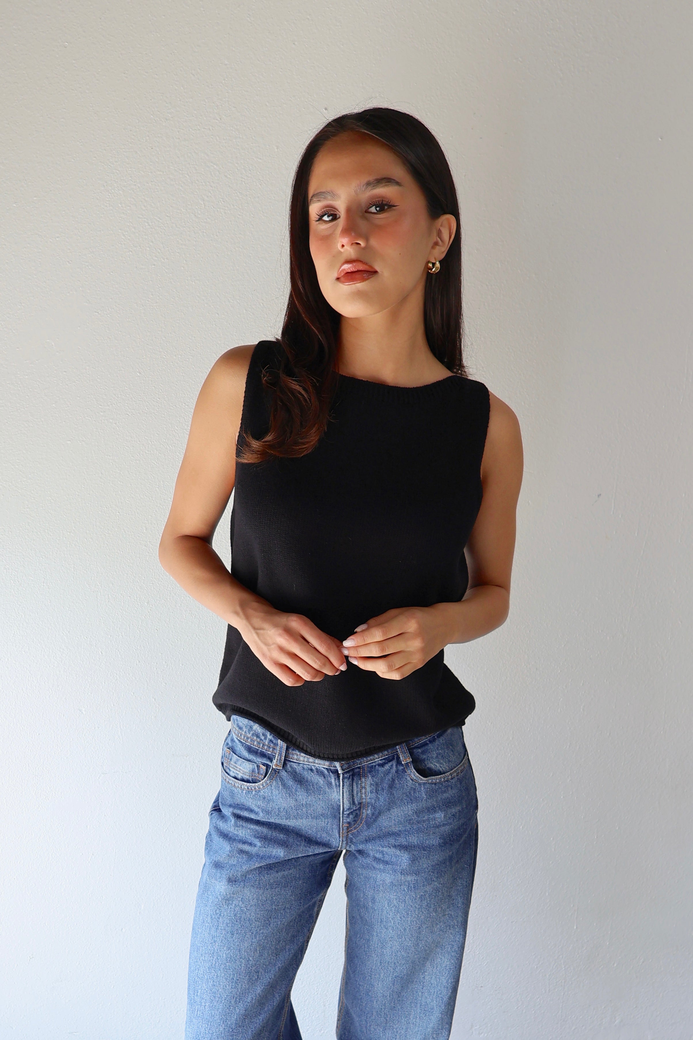 BOATNECK TANK // ONYX