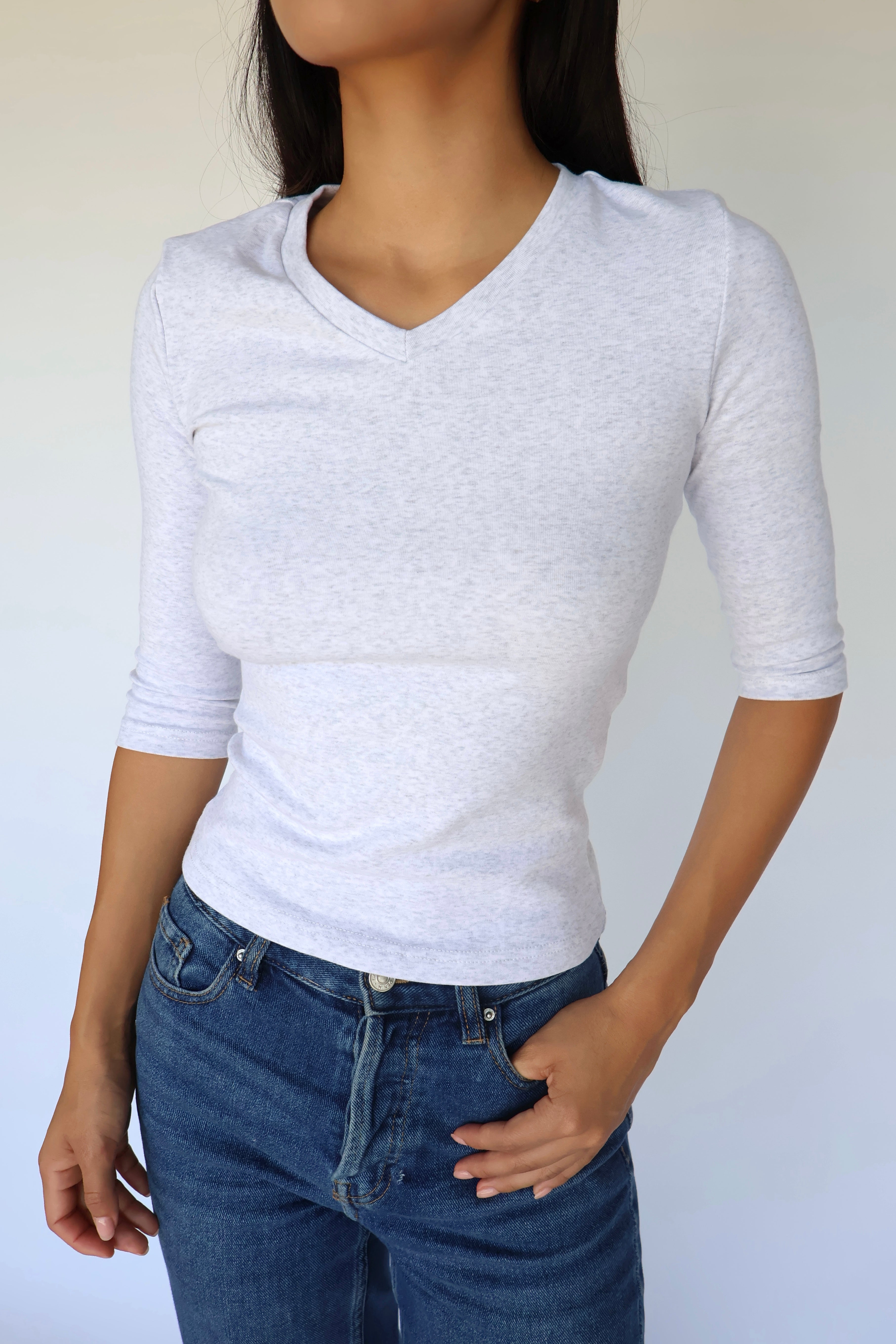 V-Neck Quarter Sleeve // Feather