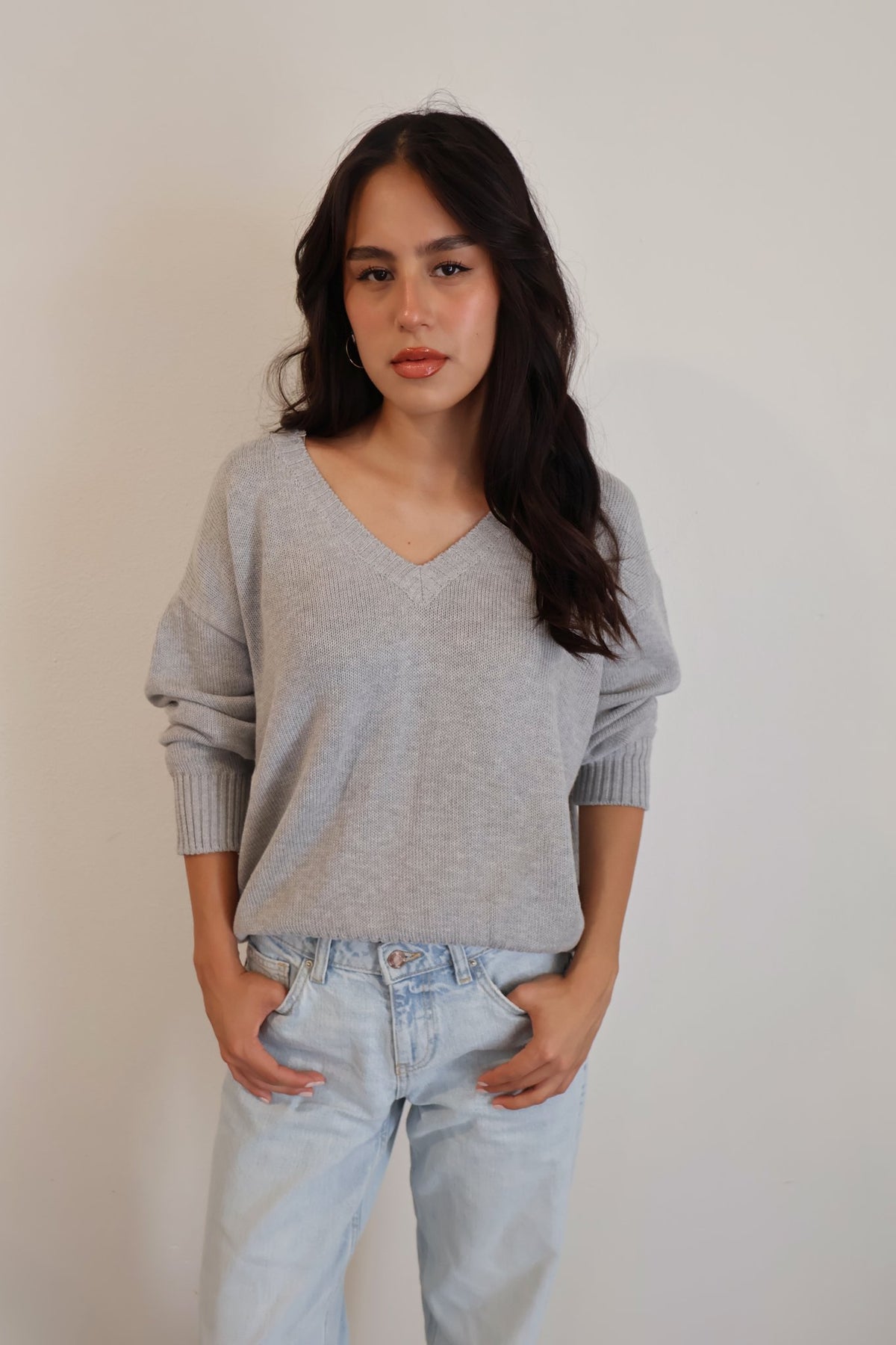 Heritage V-Neck Knit // Ash