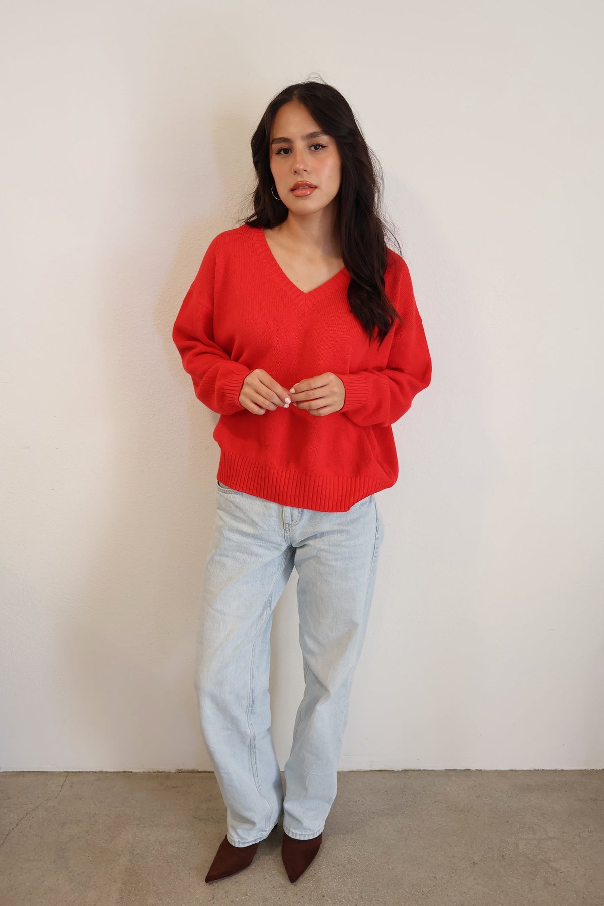 Heritage V-Neck Knit // Classic Red
