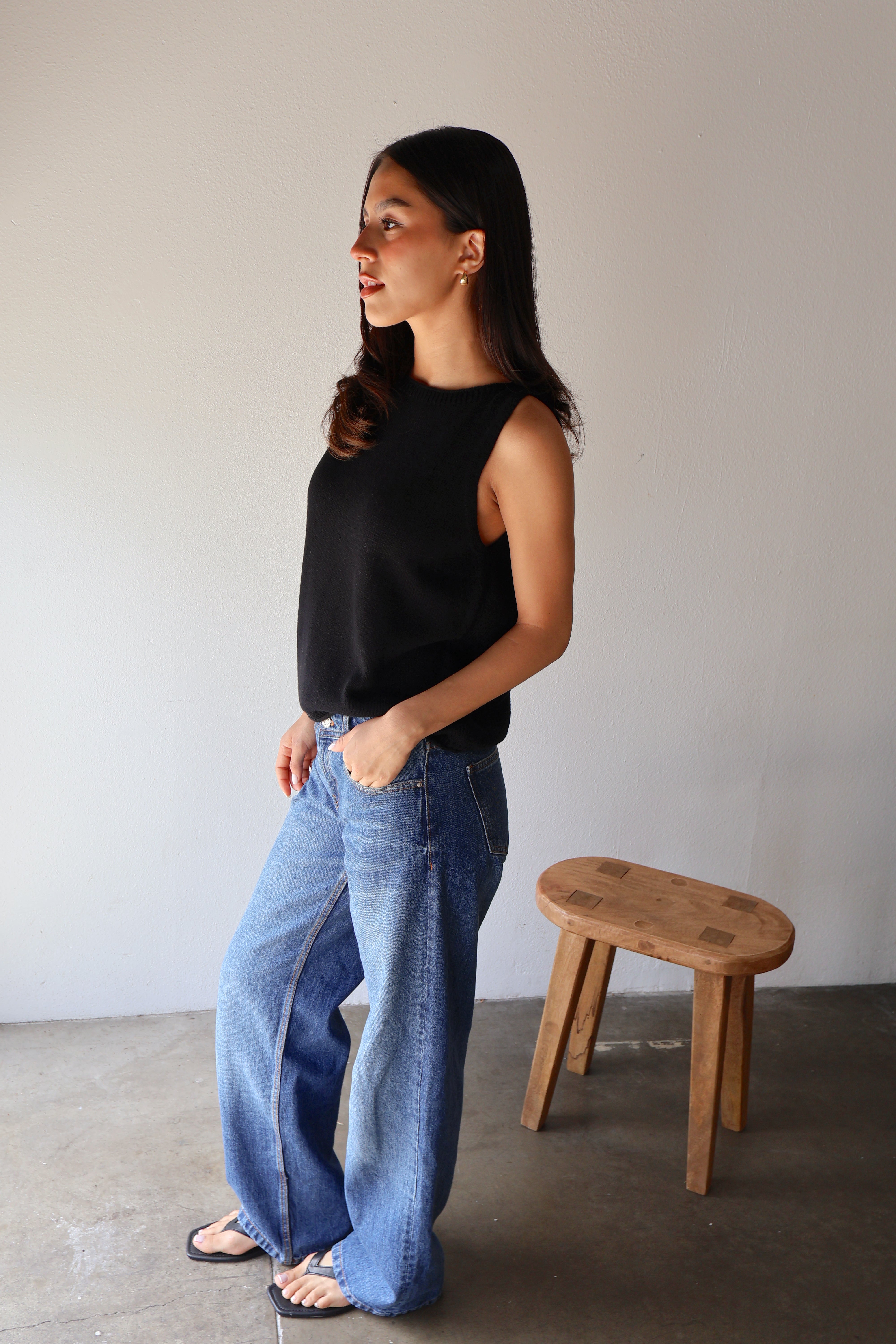 BOATNECK TANK // ONYX