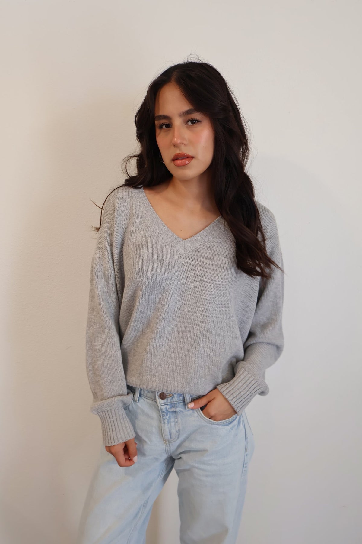 Heritage V-Neck Knit // Ash