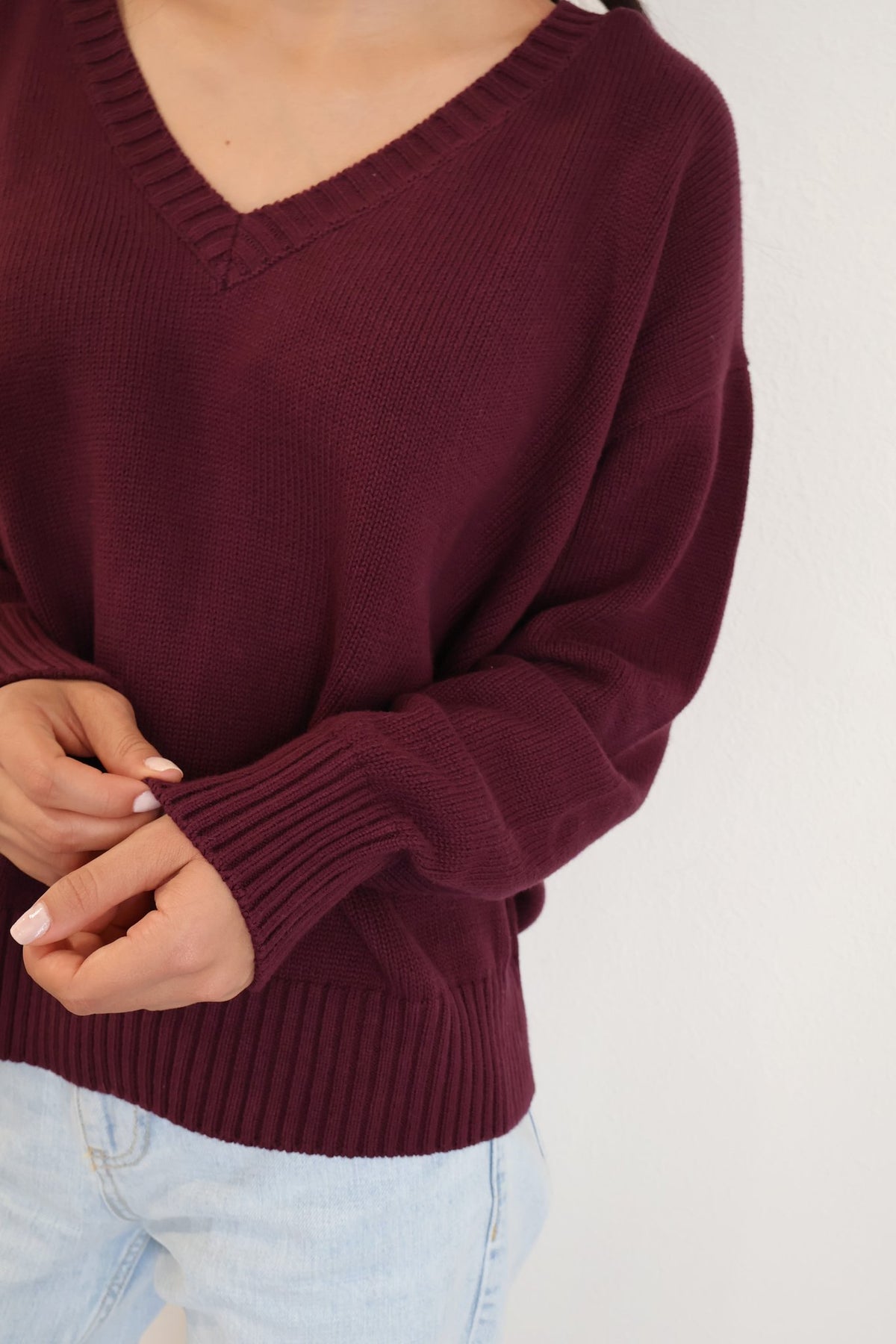 Heritage V-Neck Knit // Plum